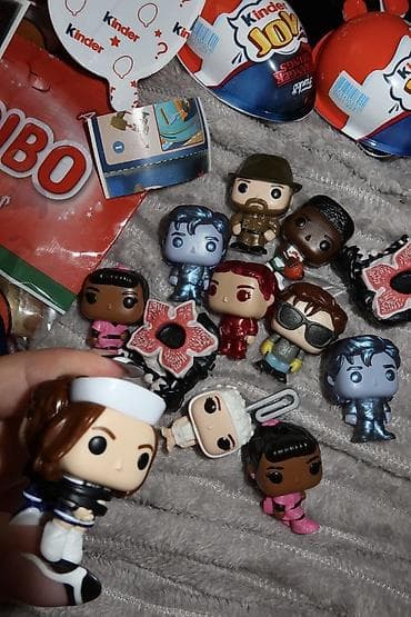 vinil: Stranger Things mini fiqur kolleksiyası – Kinder Joy seriyası - Rəsmi — 1