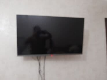 ekran karti: Televizor Shivaki LED ekran 43" — 7