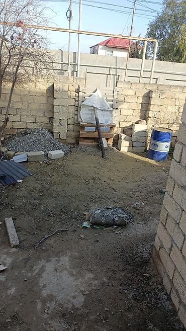 mingəçevir ev satışı: 2 sota yaxın yerdə 76 kv olan evdir .evin 80 faizi hazırdı.suyu işığı — 2