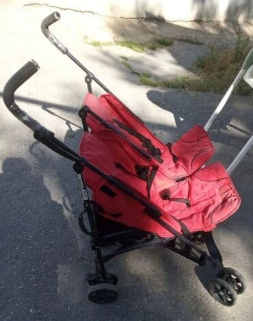doona коляска: Əkizlər üçün araba, İşlənmiş, Yaş: 6-12 ay, Ödənişli çatdırılma — 2