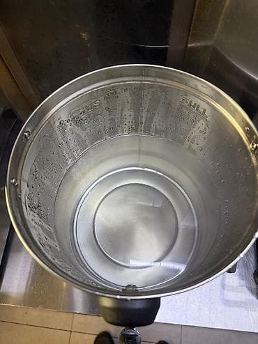 Samovar ORVİCA 10l Elektrikli Çayniy Cəmi bir ay işlənib təzədi 120 — 4