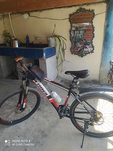 Trinx M800 dağ velosipedi Xüsusiyyətlər: - Güclü alüminium gövdə — 2