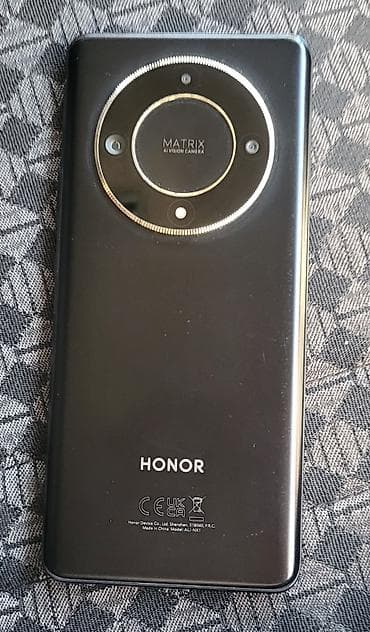 telfonlar redmi: Honor X9b, rəng - Qara, Sensor — 3