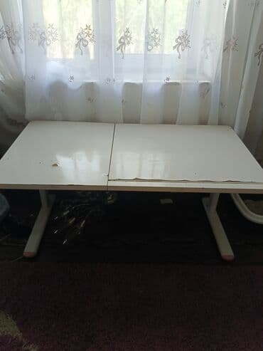 белый рабочий стол: Журнальный стол, Б/у, Прямоугольный стол — 1