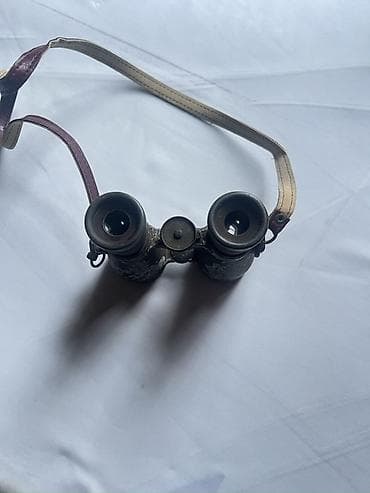 binokl nədir: Klassik ikigözlü durbin - Geniş obyektivli, porro prizmali klassik — 3