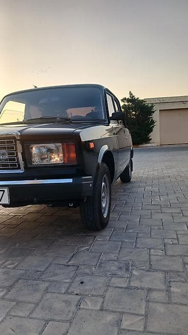 e 250 cdi: VAZ (LADA) 2107: 1.6 l | 2011 il 95000 km Sedan — 5