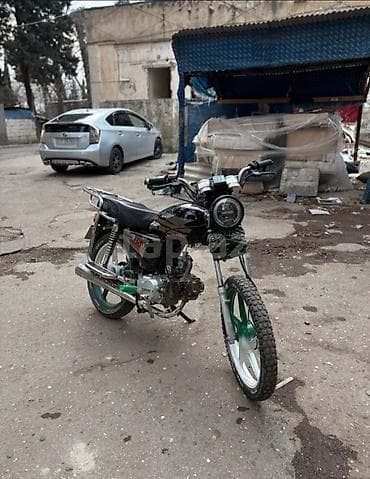 Moped/Motosiklet – AF50 (50 cc) - Mühərrik: 4-takt, 50 cc “MOON”