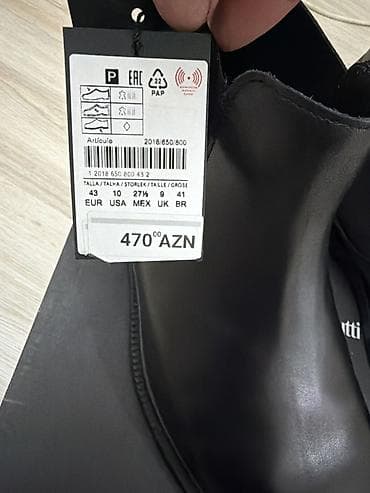 Səndəl və şəp-şüplər: Massimo Dutti kişi Chelsea çəkmələri - Rəng: qara - Model: Chelsea — 1