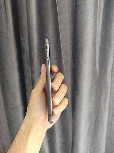 IPhone 11, 64 GB, Qara, Simsiz şarj, Face ID — 8