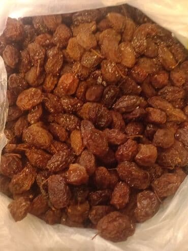 meyve ağacları: Gavalı qurusu satılır sarı və qara gavalı isdiyən yazsın metrolara — 2