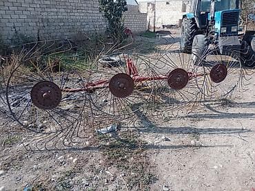 mersedes benz 190: Məhsul: Belarus traktoru və ot texnikası komplekti Təsvir: - Belarus — 1