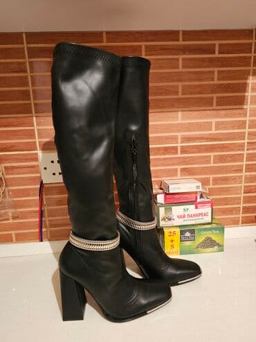 kişi üçün boz rəngli çəkmələr: Çəkmə, Ölçü: 37, rəng - Qara, Yeni — 1