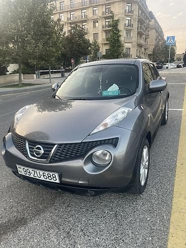 juk: Nissan Juke: 1.6 l | 2012 il Krossover — 2