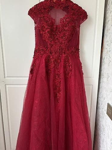 uzun donlar: Qırmızı ziyafət/libas - Zərif tünd qırmızı rəngdə uzun ziyafət/libas — 4