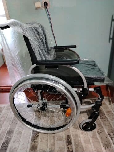 əlillər üçün araba: Məhsul: Manual təkərli əlil arabası Xüsusiyyətlər: - Yüngül — 3