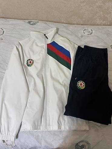 пальто мужское баку: Üst geyimleri her biri yeni kimidir etrafli melumat ucun mesaj gondere — 5
