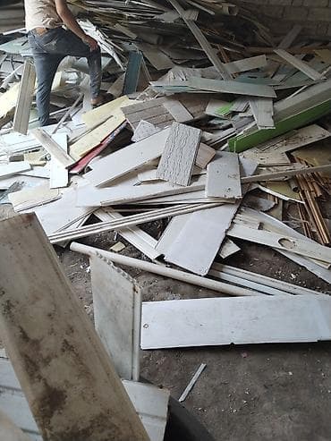 plastik divar uzlukleri: Plastik/PVC panel qırıntıları və hissələri Məhsul təsviri: - Müxtəlif — 1