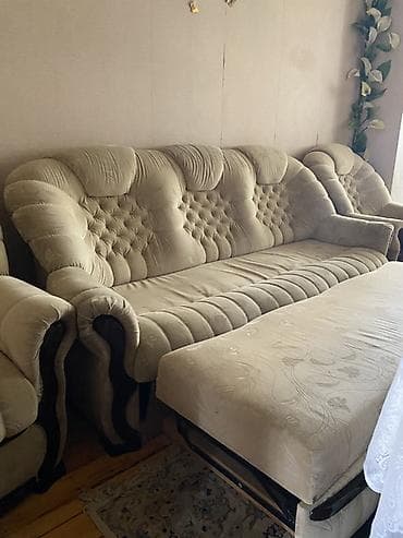 Klassik üslubda 3 parçalı yumşaq mebel dəsti - Tərkibi: 3 nəfərlik — 7