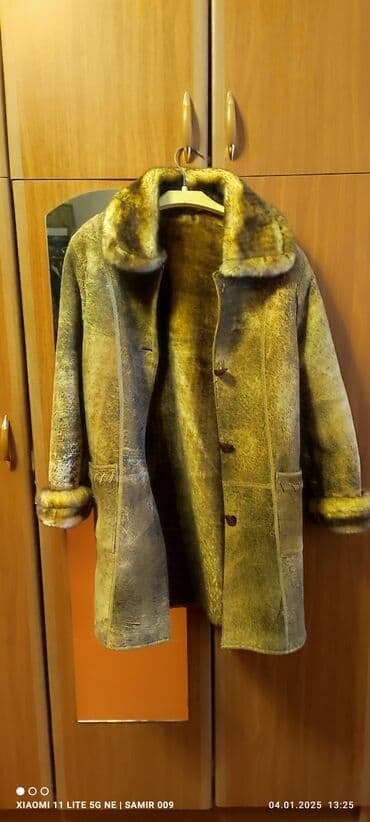xonca sirniyyat evi vakansiya: Продается шуба : коричневая 250 азн полушубок золотой 150азн — 4