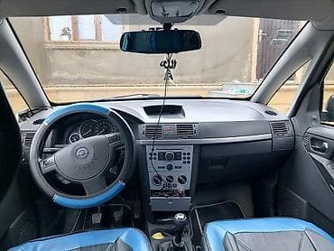 hyundai minivan: Opel Meriva: 1.4 l | 2005 il 342447 km Van/Minivan — 7