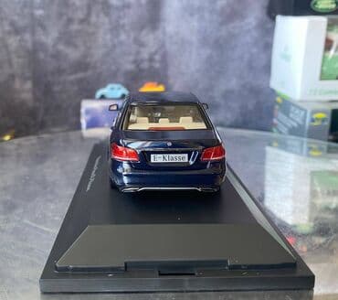 metbex tavan modelleri: Коллекционная модель Mercedes-Benz E-Class Elegance W212 blue — 17