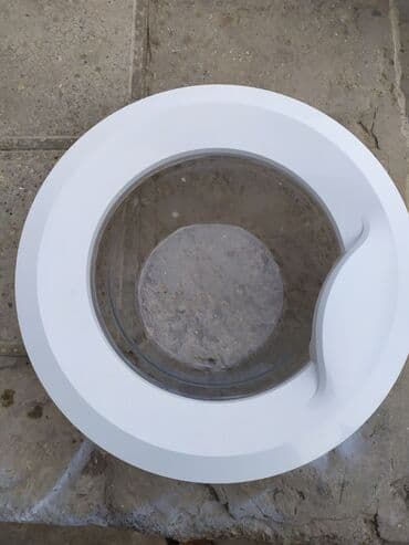 Paltaryuyan maşınlar: Ağ rəngli, dəyirmi formalı paltaryuyan maşın qapısı. Şəffaf pəncərə — 2