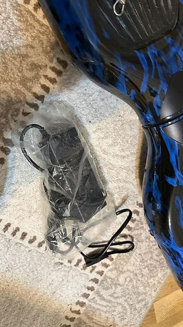 Elektrik hoverboard (self-balance skuter) - Rəng/dizayn: Qara-mavi lalafo.az -da Elektrik hoverboard (self-balance skuter) - Rəng/dizayn: Qara-mavi