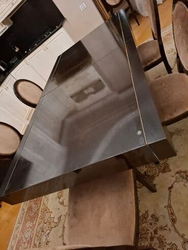 гостинные столы и стулья: Гостиный стол — 2