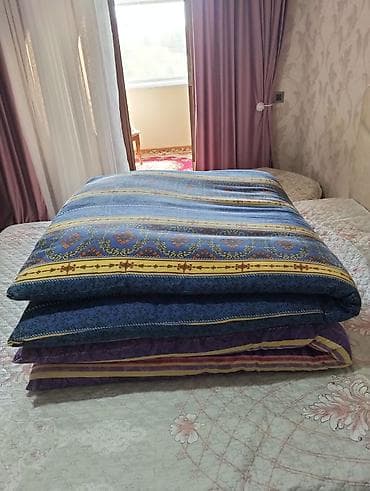 atlaz parca: Döşək dəsti; -Material:Keyfiyyətli təmiz qoyun yunu,hər birində 12 — 6