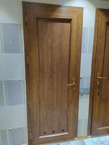 Yepyenidir,nöqtə qədər qüsuru yoxdur.Ağac fakturalı daxili qapı - — 2