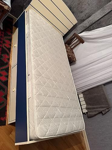 hava dosekleri: Təknəfərlik çarpayı, Matras ilə, Siyirməli — 4