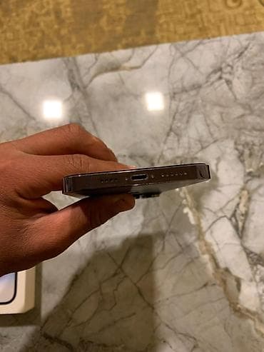 pro 5: IPhone 14 Pro Max, 256 GB — 9