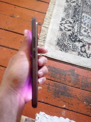 honot: Salam honot x6b 256 gb satilir etyac olduxunan arxa vinil var — 3