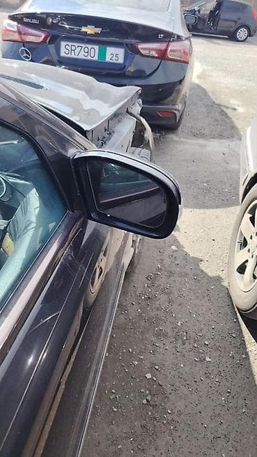 Cüt, Mercedes-Benz E-Class