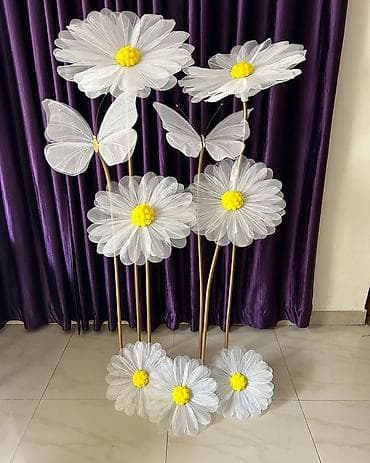 Dekorativ nəhəng papatyalar və kəpənəklər dəsti - Tədbir dekoru üçün lalafo.az -da Dekorativ nəhəng papatyalar və kəpənəklər dəsti - Tədbir dekoru üçün
