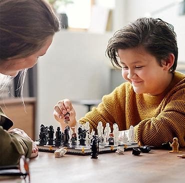 oyuncaql: Uşaqlar üçün 876 hissədən ibarət iri həcmli Leqo-Kanstruktor Harry — 5