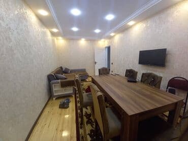 9 cu mikrorayon mir calal kucesi: Nizami rayonu,Laçın ticarət mərkəızinin yanı.9 mərtəbəli binanın,2-ci — 1