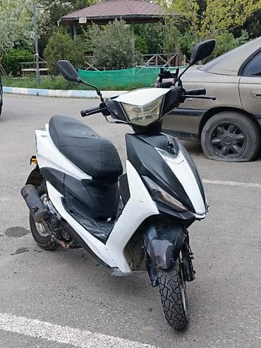 Monn satılır barter var heçbir problemi yoxdu matoru tezesi qoyulub
