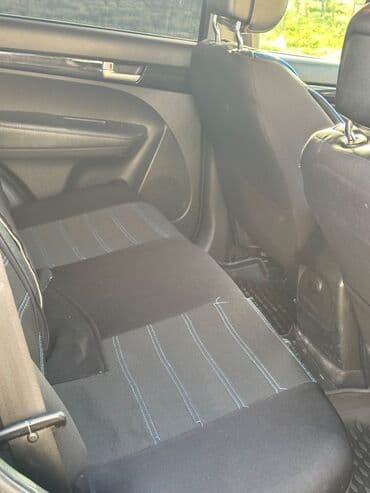 sulutepe heyet evleri kiraye: Kia Sorento: 2.4 l | 2012 il Ofrouder/SUV — 4