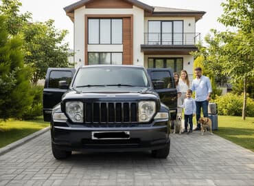 maşın şəkilləri: Jeep Liberty: 3.7 l | 2013 il 125000 km Ofrouder/SUV — 1