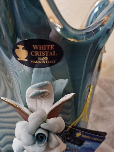 Sandıqlar: Bir vaza, Xrustal — 2