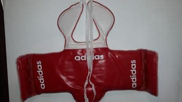 tikinti avadanlıqları: Taekvondo üçün tam ekipaj dəsti Tərkib: - ITF loqolu taekvondo — 1