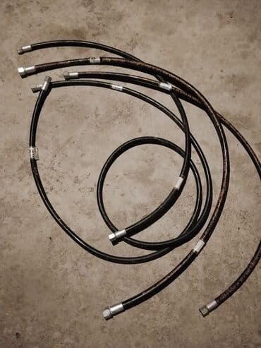 Hidravlik şlanqlar dəsti metri4 - Qara rəngli, yüksək təzyiqə uyğun lalafo.az -da Hidravlik şlanqlar dəsti metri4 - Qara rəngli, yüksək təzyiqə uyğun