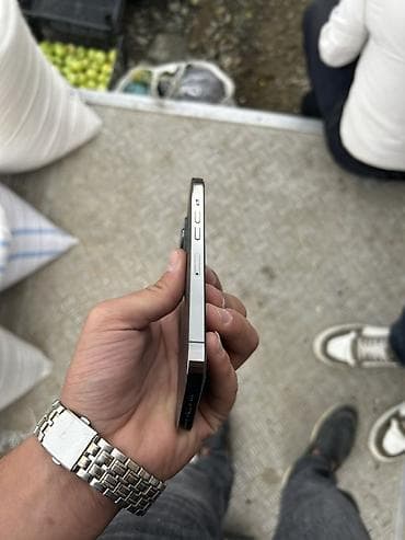 телефон fly cumulus 1: IPhone 13 Pro, 128 ГБ, Графит, Face ID — 3