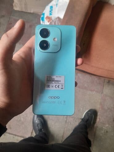 Oppo smartfon – model CPH2641 (arxa etiketi üzrə). Rəng: mavi