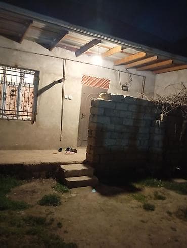 2 otaqlı həyət evi - Plan: zal.2 yatağ otaq mətbəx.hamam sanitar