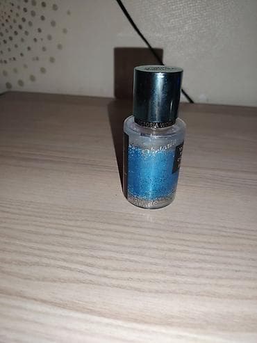 ad sepler: Victoria World “Canale di Blue” 88 ml (3.0 fl oz) - Kategoriyası — 2