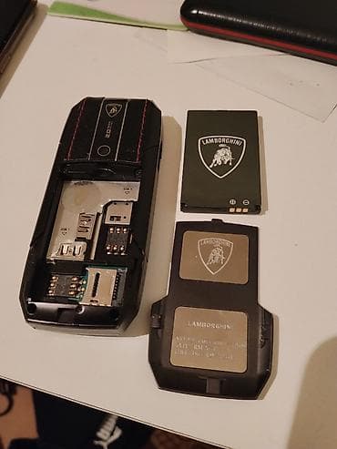 kart telefon: Vertu Ti, 1 TB, rəng - Qara, Düyməli — 2