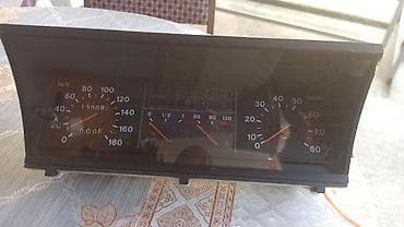 Lada 099 sürətlər paneli yaxşı vəziyyətdədir