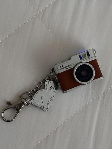 guemues qolbaq type 1: Mini kamera – retro fotoaparat Məhsulun təsviri: - Miniatür kamera — 1